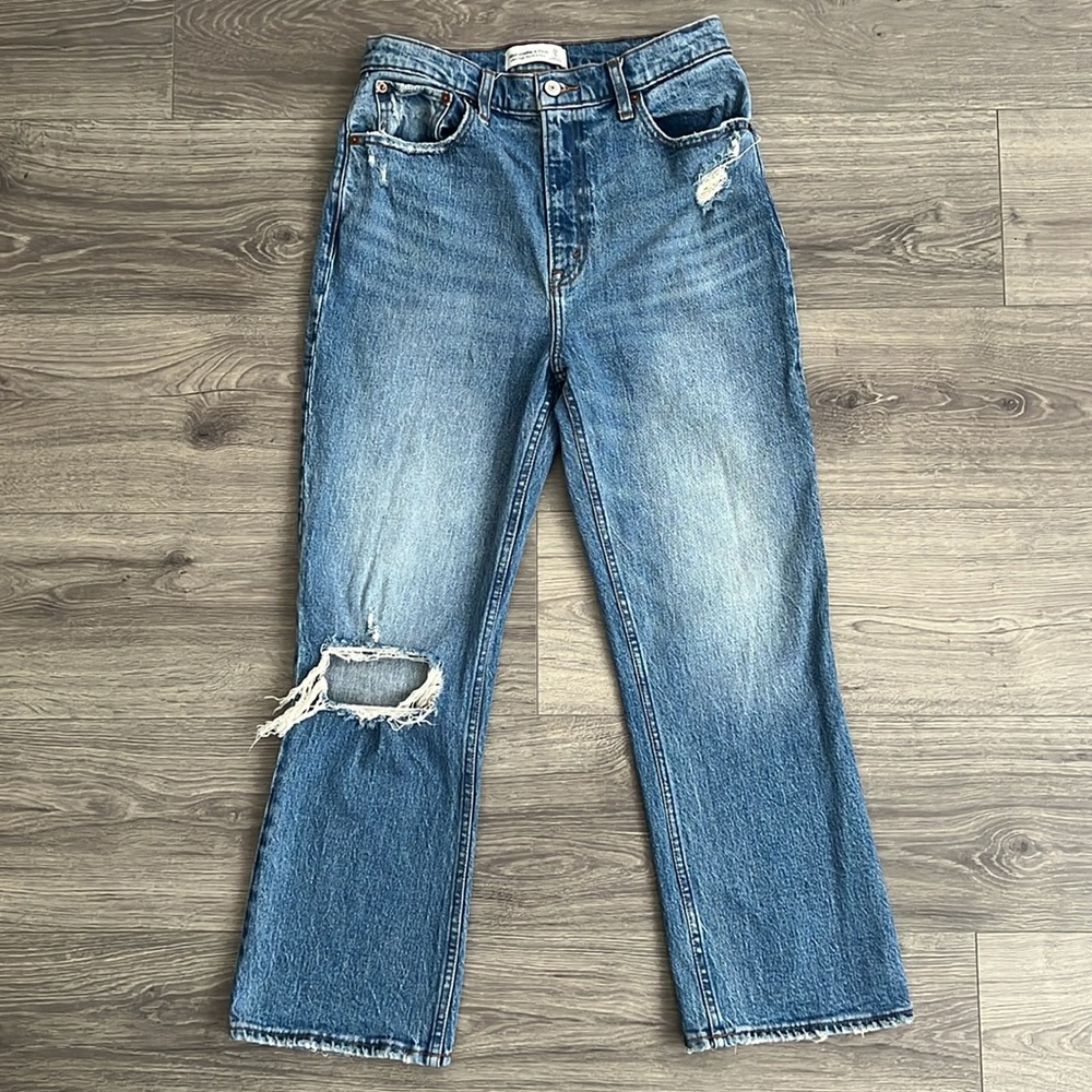 Abercrombie & Fitch Ultra High Rise Kick Flare Jeans Size 28/6 Blue Bohemian 70s
